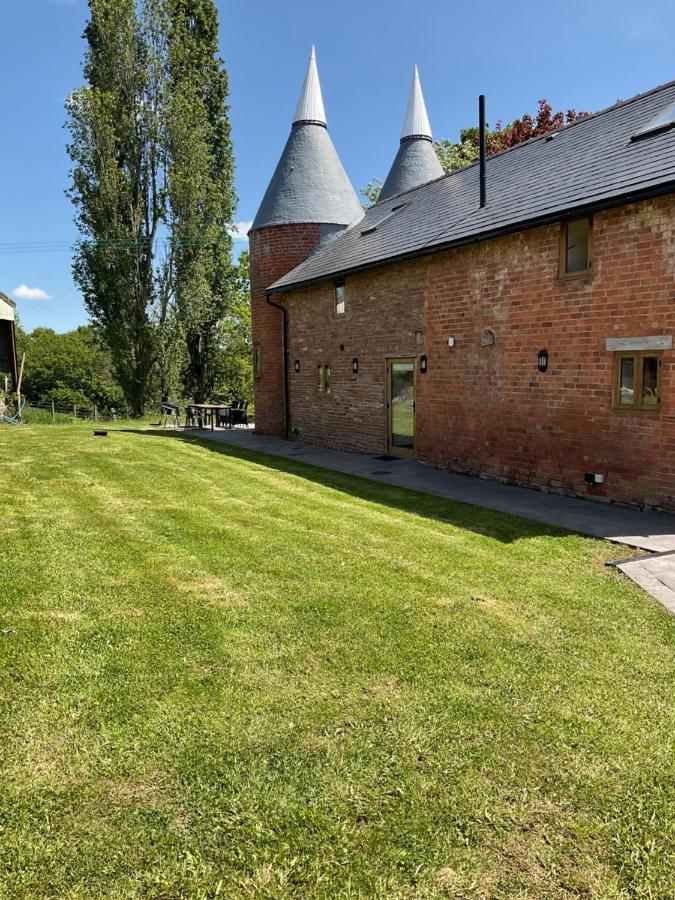 The Hophouse Villa Херфорд Екстериор снимка
